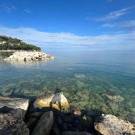 Oltremare Rooms Agropoli Bagian luar foto