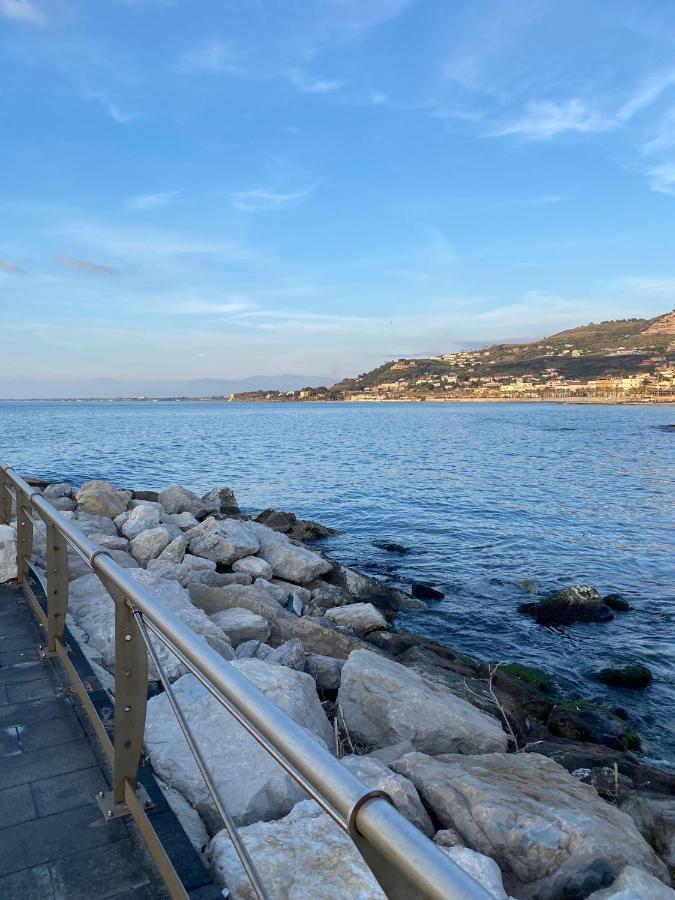 Oltremare Rooms Agropoli Bagian luar foto