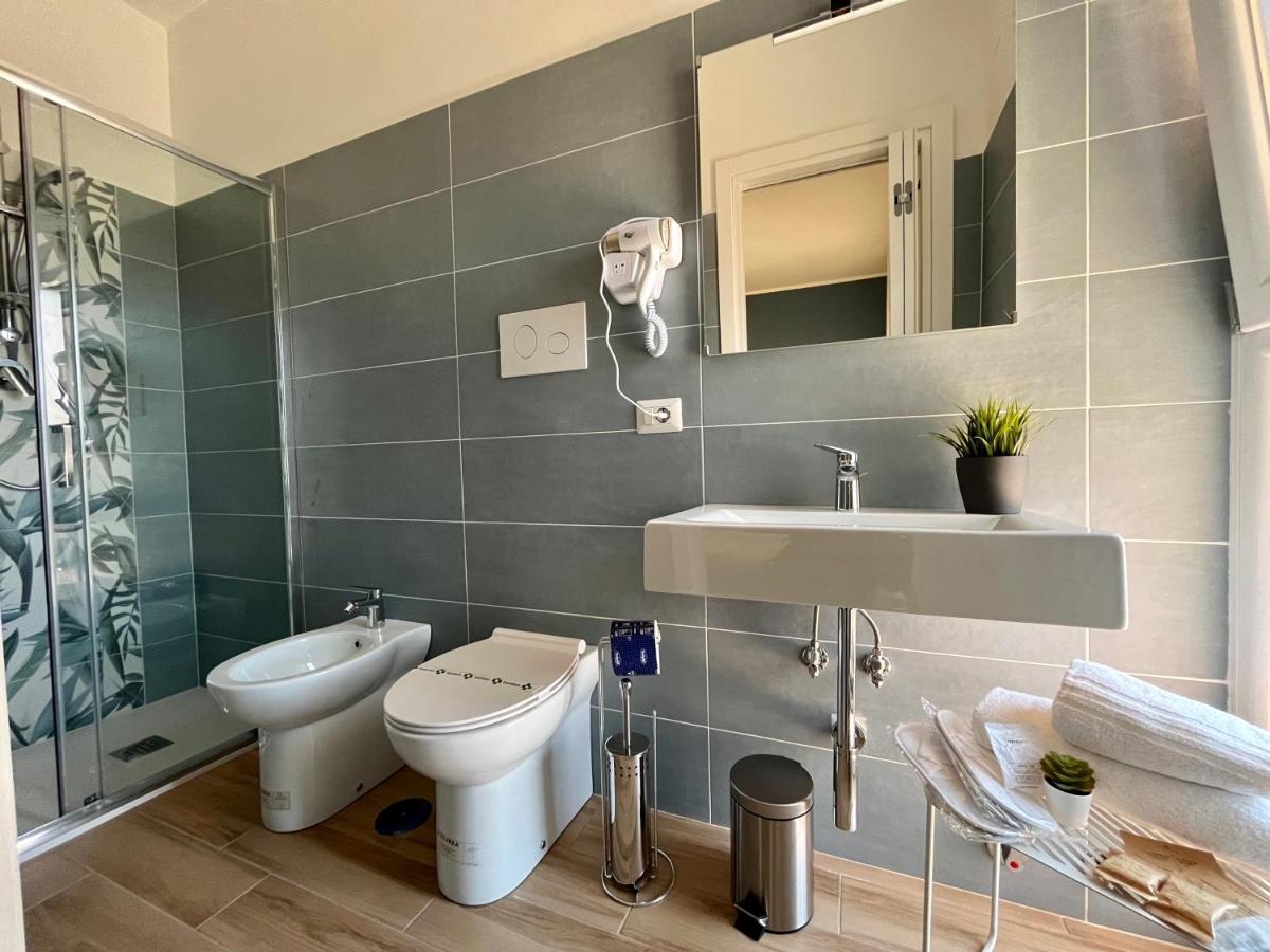 Oltremare Rooms Agropoli Bagian luar foto