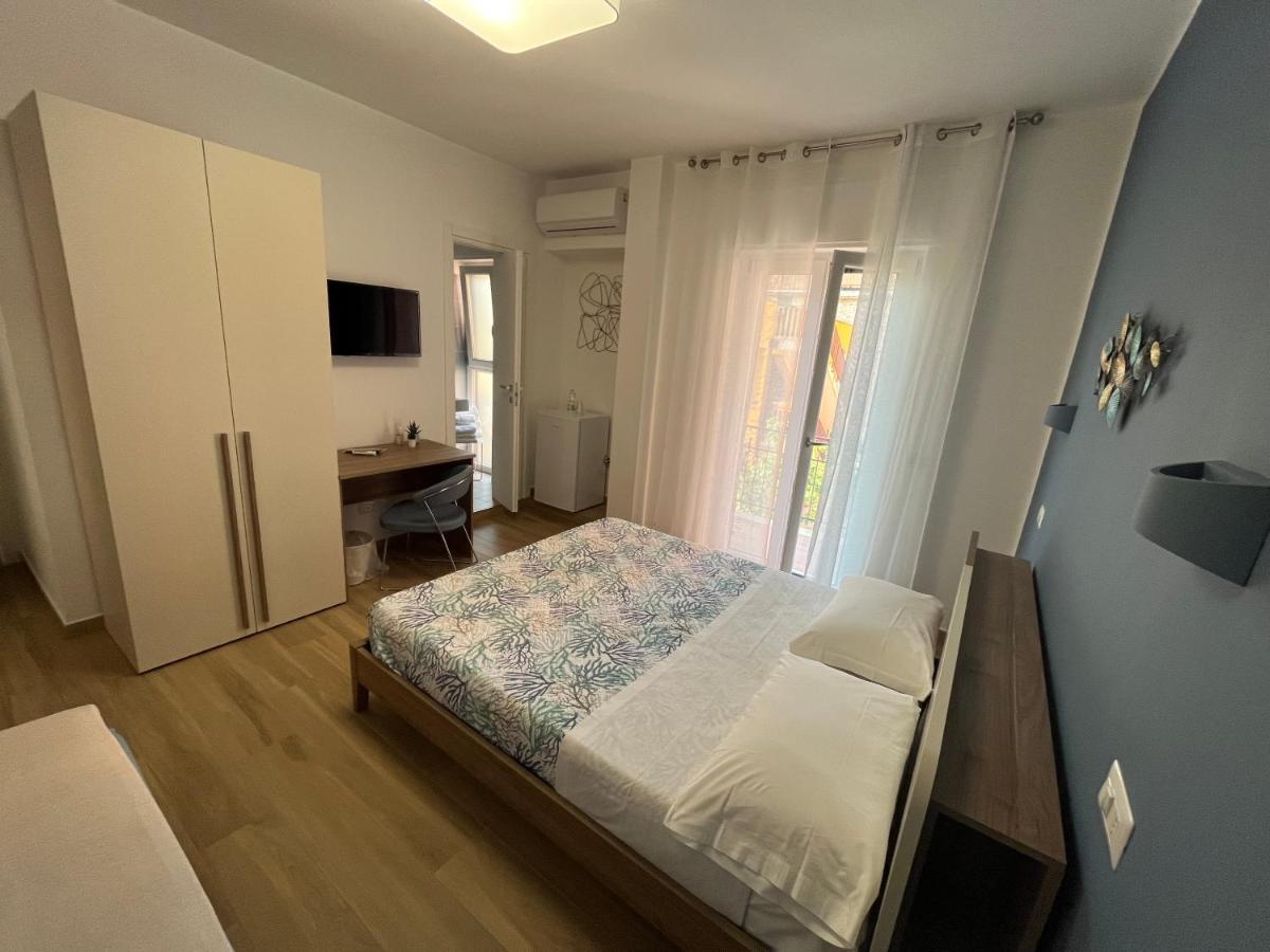 Oltremare Rooms Agropoli Bagian luar foto