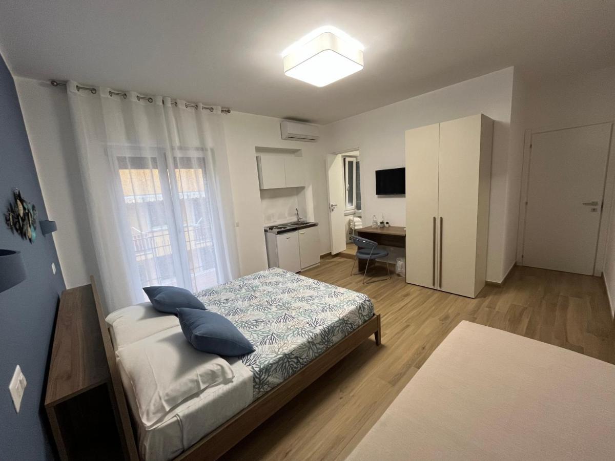 Oltremare Rooms Agropoli Bagian luar foto